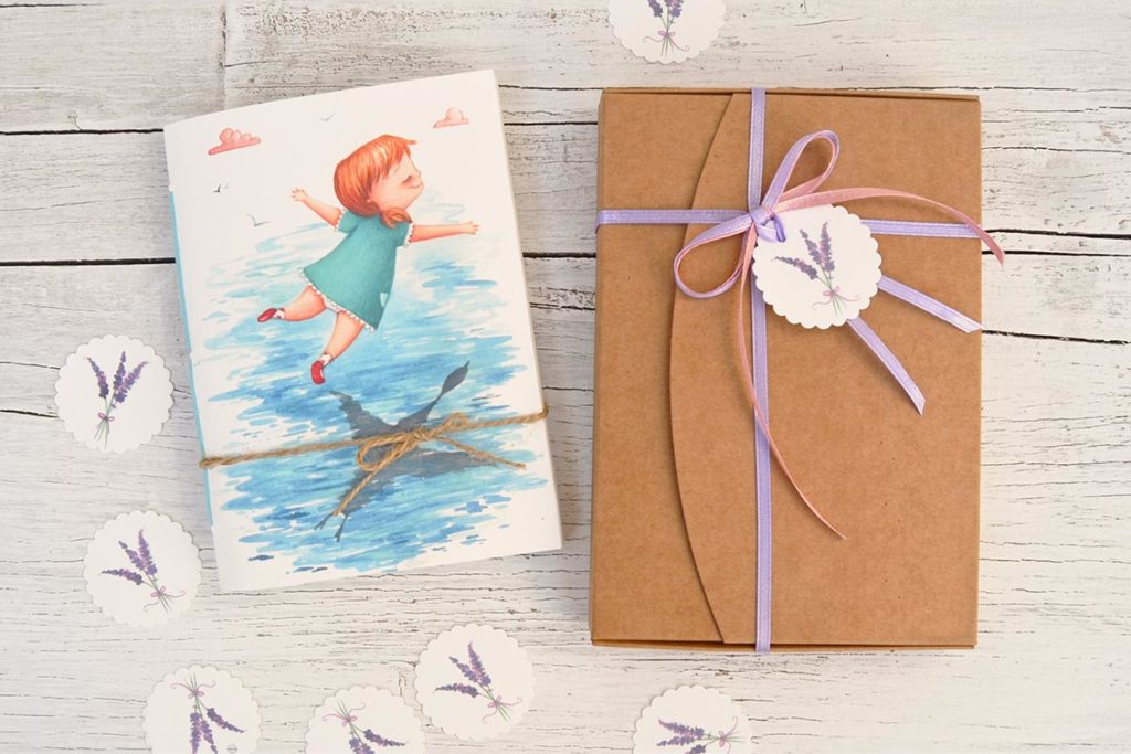 Taccuino illustrato personalizzato con box kraft